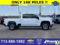 Photo Used 2024 Chevrolet Silverado 2500 LT