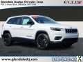 Photo Certified 2023 Jeep Cherokee Altitude Lux