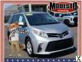 Photo Used 2020 Toyota Sienna LE