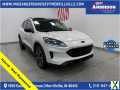 Photo Used 2021 Ford Escape SE w/ SE Sport Appearance Package