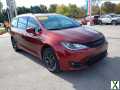 Photo Used 2020 Chrysler Pacifica Touring-L