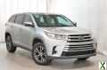 Photo Used 2019 Toyota Highlander LE