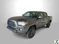 Photo Certified 2022 Toyota Tacoma SR5