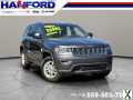 Photo Used 2019 Jeep Grand Cherokee Laredo