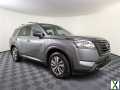 Photo Used 2023 Nissan Pathfinder SL w/ Lighting Package (N92)