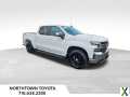 Photo Used 2022 Chevrolet Silverado 1500 LT