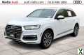 Photo Used 2019 Audi Q7 2.0T Premium Plus