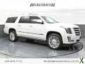 Photo Used 2019 Cadillac Escalade ESV Platinum