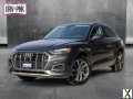 Photo Used 2021 Audi Q5 2.0T Premium Plus