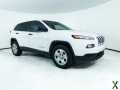 Photo Used 2016 Jeep Cherokee Sport