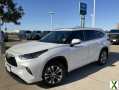 Photo Used 2024 Toyota Highlander XLE