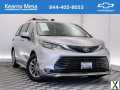 Photo Used 2021 Toyota Sienna XLE