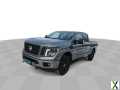 Photo Used 2018 Nissan Titan SV w/ SV Convenience Package