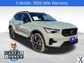 Photo Used 2024 Volvo XC40 B5 Core