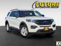 Photo Certified 2023 Ford Explorer XLT