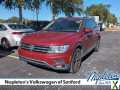 Photo Used 2018 Volkswagen Tiguan SE w/ 18\