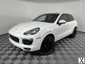 Photo Used 2017 Porsche Cayenne Platinum Edition w/ Premium Package Plus (PJX)