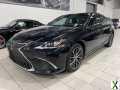 Photo Used 2022 Lexus ES 350 w/ Premium Package