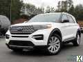 Photo Used 2021 Ford Explorer Limited w/ Equipment Group 301A