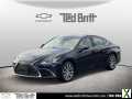 Photo Used 2021 Lexus ES 350 w/ Premium Package