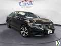 Photo Used 2022 Volkswagen Passat 2.0T SE