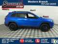 Photo Used 2023 Jeep Cherokee Altitude Lux w/ Lux Elite Package