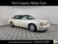 Photo Used 2003 Cadillac De Ville DTS w/ Premium Luxury Package