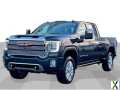 Photo Used 2022 GMC Sierra 2500 Denali w/ Denali Ultimate Package