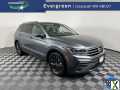 Photo Used 2022 Volkswagen Tiguan SE w/ Panoramic Sunroof Package