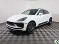 Photo Certified 2024 Porsche Macan S