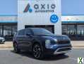 Photo Used 2024 Mitsubishi Outlander SE