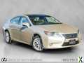 Photo Used 2014 Lexus ES 350