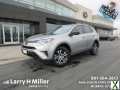 Photo Used 2018 Toyota RAV4 LE