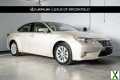 Photo Used 2014 Lexus ES 300h w/ Luxury Package w/Bamboo Trim