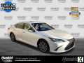 Photo Used 2022 Lexus ES 350