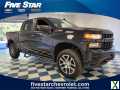 Photo Used 2019 Chevrolet Silverado 1500 Custom Trail Boss w/ Custom Convenience Package