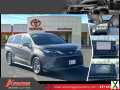 Photo Used 2021 Toyota Sienna XLE
