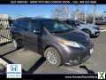 Photo Used 2011 Toyota Sienna XLE