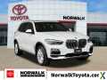 Photo Used 2020 BMW X5 sDrive40i w/ Premium Package