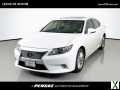 Photo Used 2013 Lexus ES 300h