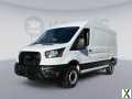 Photo Used 2023 Ford Transit 250 Medium Roof