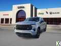 Photo Used 2024 Chevrolet Silverado 1500 Custom