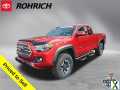 Photo Used 2017 Toyota Tacoma TRD Off-Road w/ Tow Package