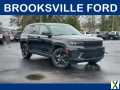 Photo Used 2023 Jeep Grand Cherokee Altitude