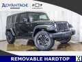 Photo Used 2015 Jeep Wrangler Unlimited Rubicon w/ Connectivity Group