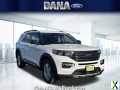 Photo Certified 2022 Ford Explorer XLT w/ Equipment Group 202A