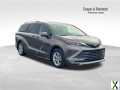 Photo Used 2024 Toyota Sienna Platinum