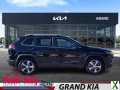 Photo Used 2020 Jeep Cherokee Limited w/ Luxury Group