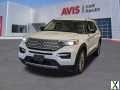 Photo Used 2022 Ford Explorer Limited