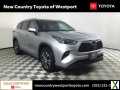 Photo Certified 2023 Toyota Highlander XLE